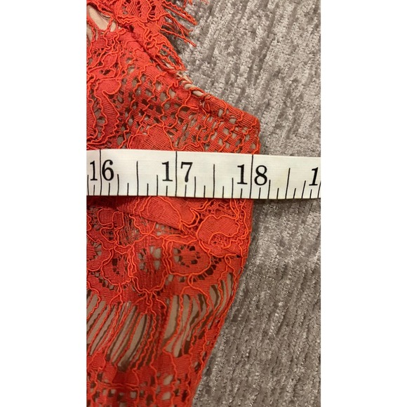 Anthropologie Maeve Red Lace Shirt Size M Valentine’s Day romantic pretty - Picture 10 of 11